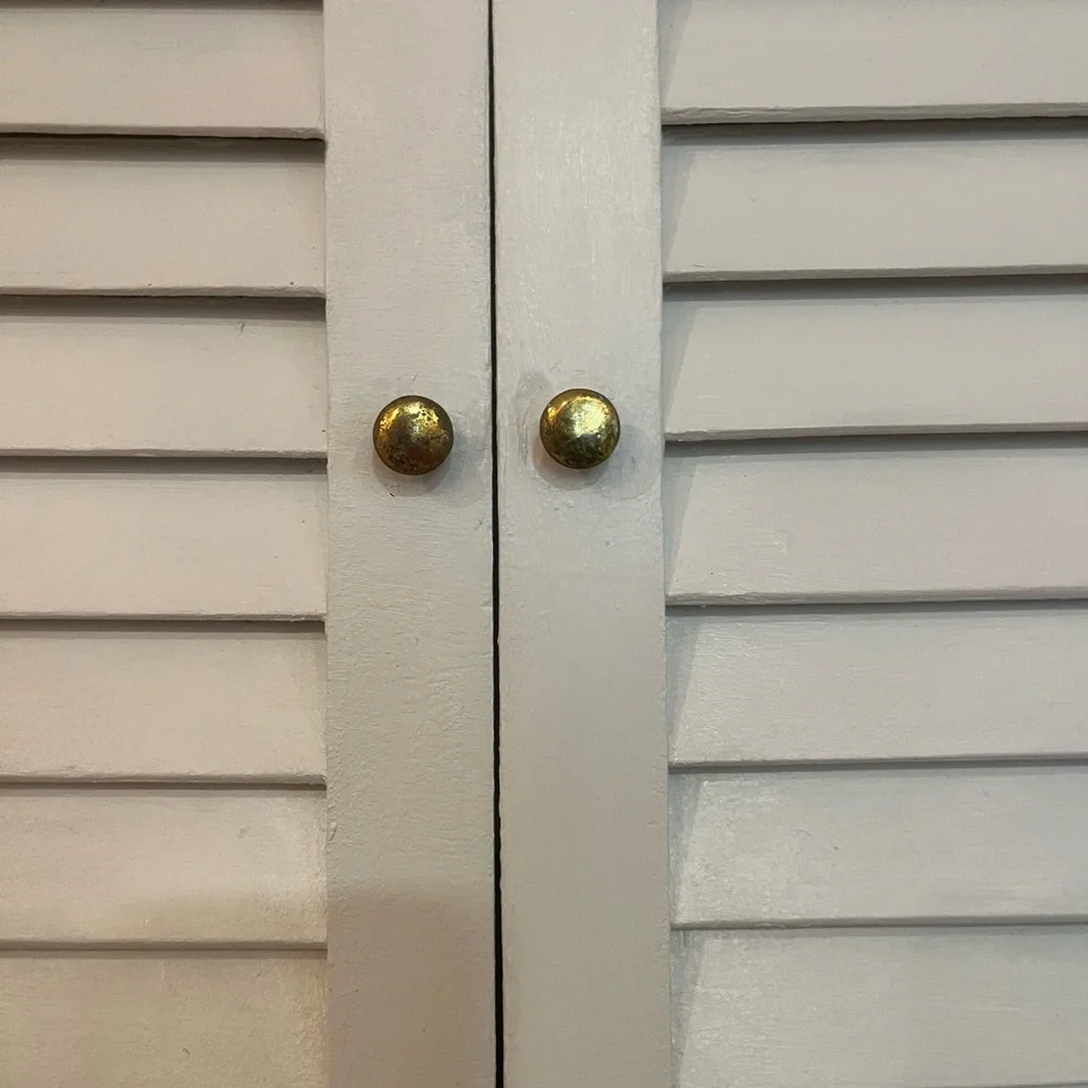 Vintage Wall Mount Spice Rack w Brass Hardware - Picture 11 of 15